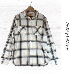LEVI’S Men’s Size M Shirt Flannel Plaid Red Tab Long Sleeve Button Down